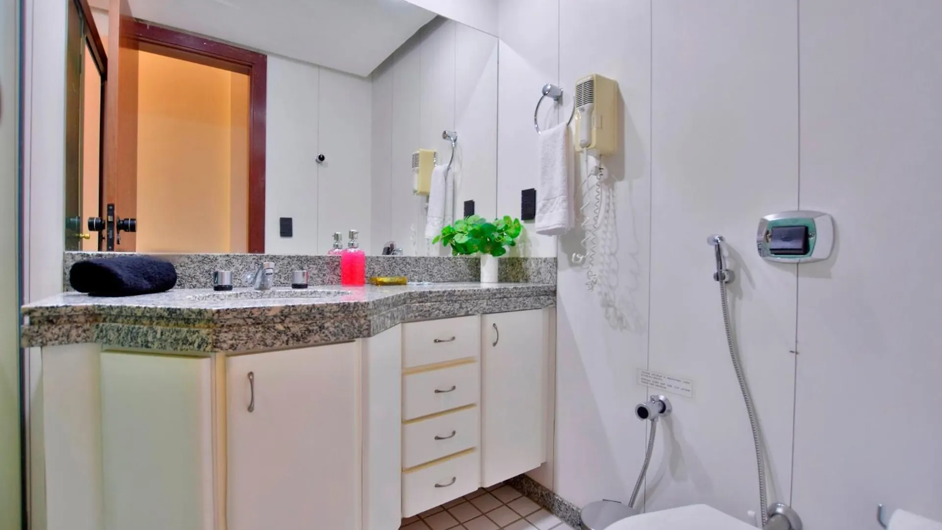 Bsb Stay Flats Particulares - Metropolitan Shn Brasília 0*,