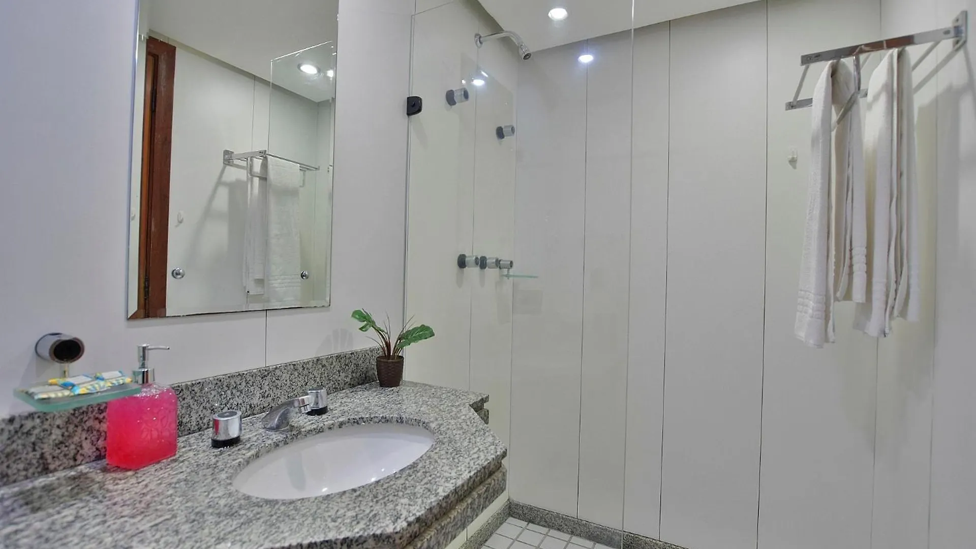 Bsb Stay Flats Particulares - Metropolitan Shn Brasília Hotel apartamentowy